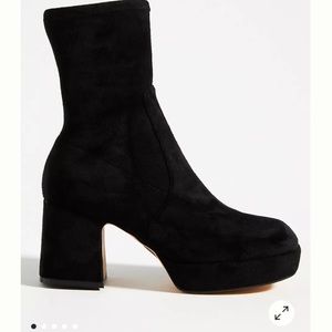 Womens Silent D Black stretch platform bootie